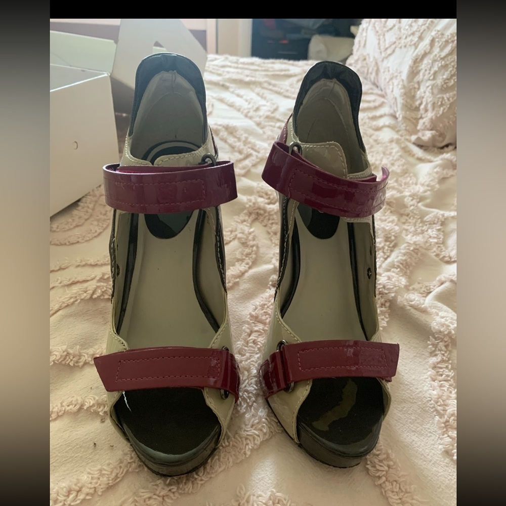 Multicolor Aldo Heels